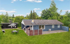 Gorgeous Home In Væggerløse With Wifi Bogø By
